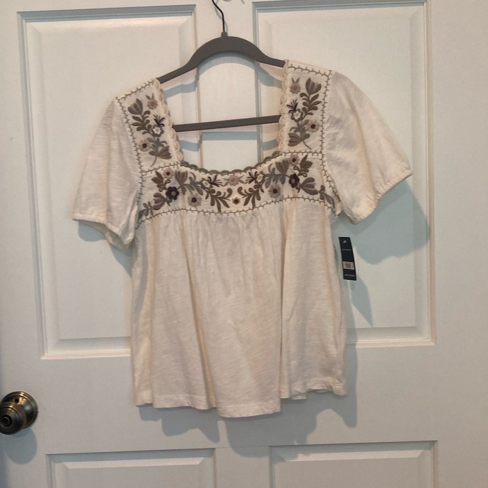 NWT Lucky Brand floral top
